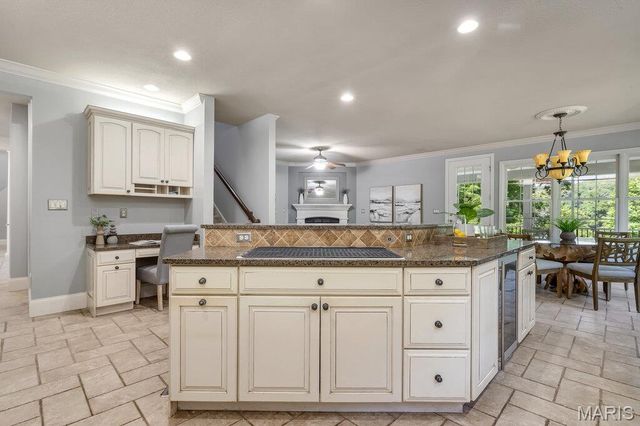 1233 Diamond Valley Drive, High Ridge, MO 63049