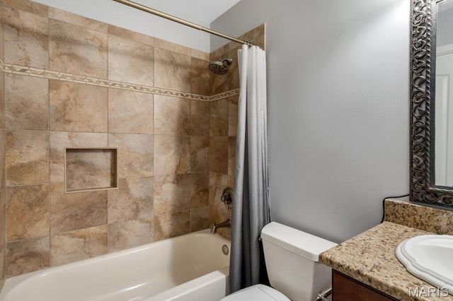 1233 Diamond Valley Drive, High Ridge, MO 63049