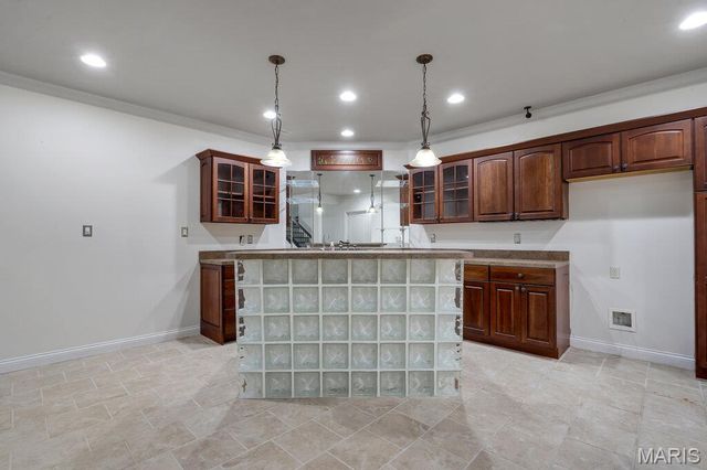 1233 Diamond Valley Drive, High Ridge, MO 63049