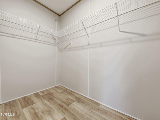 135 Gamble Lane, Lafollette, TN 37766