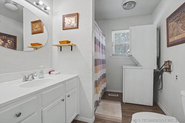 711 W 27th Street, Sand Springs, OK 74063