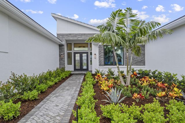 9187 SW Shinnecock Drive, Port St Lucie, FL 34987