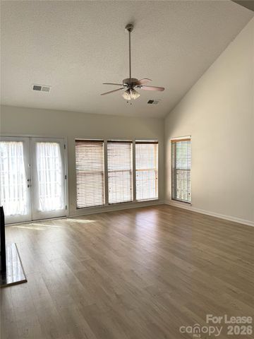 11408 Coreopsis Road, Charlotte, NC 28213