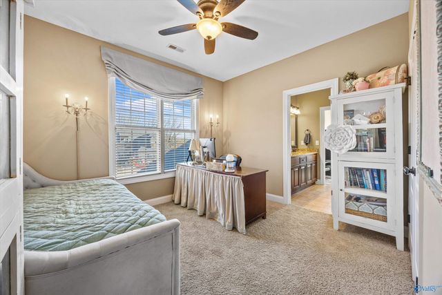 4716 Shortline Circle, Owens Cross Roads, AL 35763