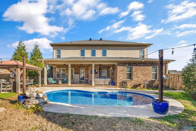 4716 Shortline Circle, Owens Cross Roads, AL 35763