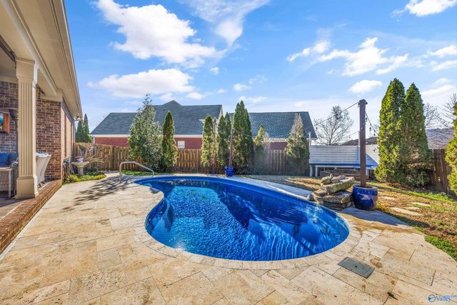 4716 Shortline Circle, Owens Cross Roads, AL 35763