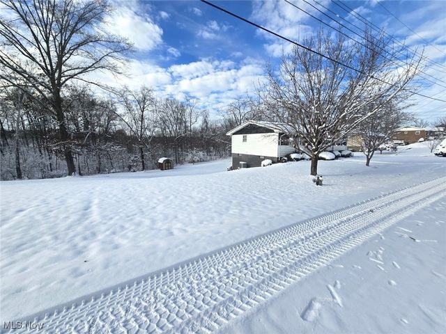 39 Jay Street, Davisville, WV 26142