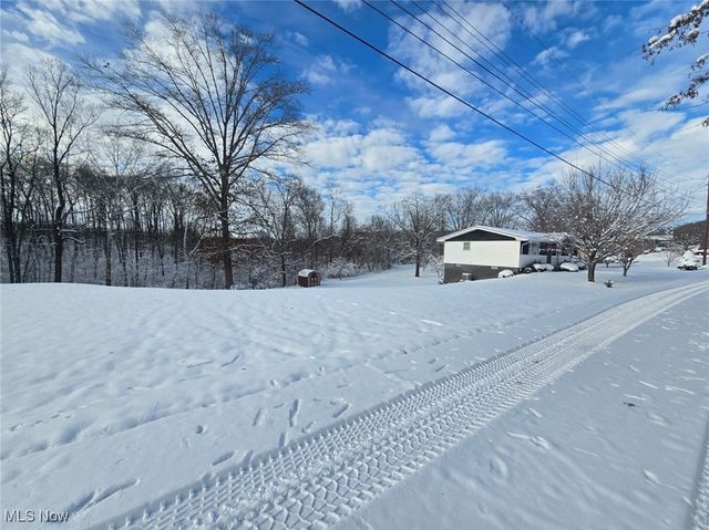 39 Jay Street, Davisville, WV 26142