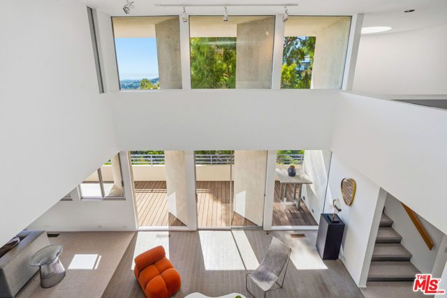 12268 Canna Road, Los Angeles, CA 90049