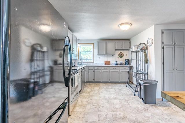 851 BAKER STREET, Wisconsin Rapids, WI 54494