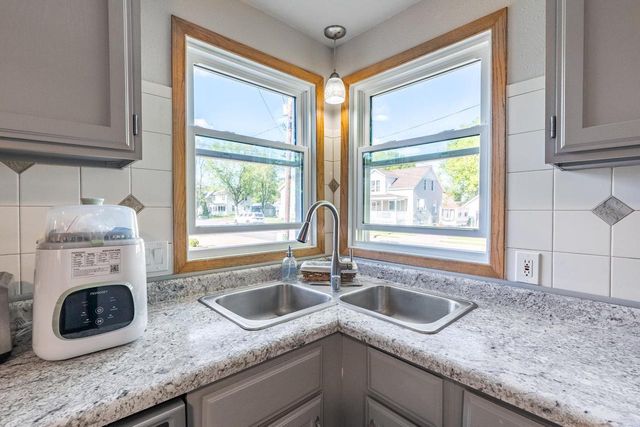 851 BAKER STREET, Wisconsin Rapids, WI 54494
