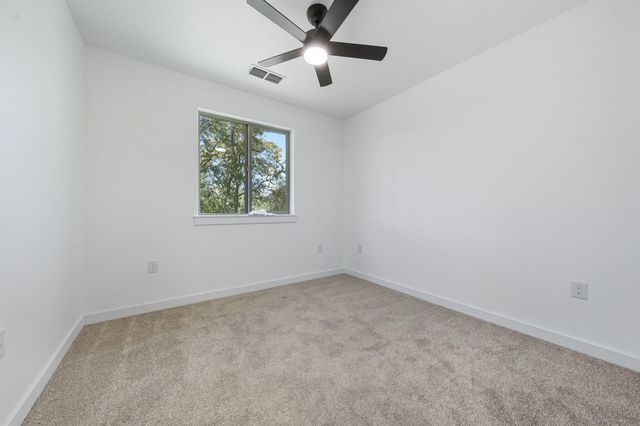 735 Shasta Park Drive, Shasta Lake, CA 96019