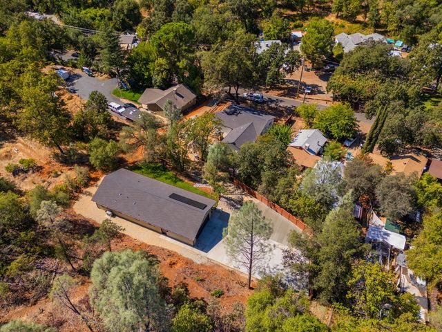 735 Shasta Park Drive, Shasta Lake, CA 96019