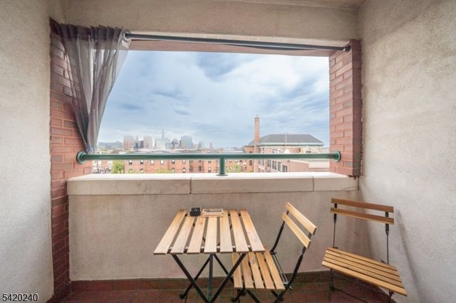 41 Wilson Ave 4i, Newark City, NJ 07105