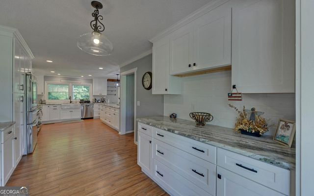 6077 Highway 332, Hoschton, GA 30548