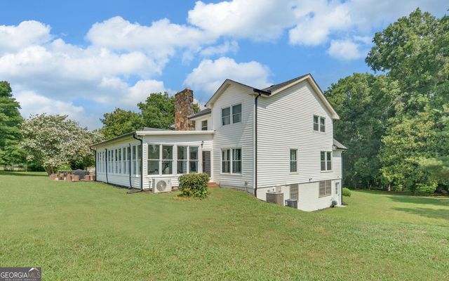 6077 Highway 332, Hoschton, GA 30548
