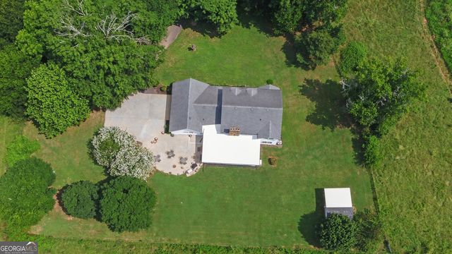 6077 Highway 332, Hoschton, GA 30548
