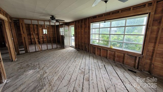 233 Rogers Street, Waynesville, NC 28786