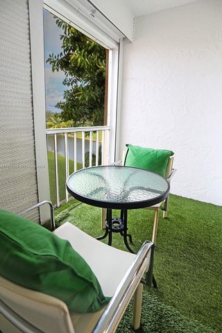6570 Royal Palm Boulevard 301J, Margate, FL 33063