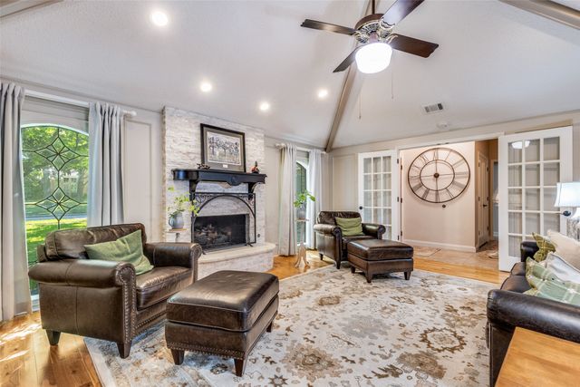 1505 Iowa Drive, Plano, TX 75093