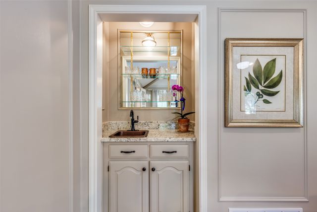 1505 Iowa Drive, Plano, TX 75093