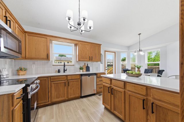 1138 W Sumac, Andover, KS 67002