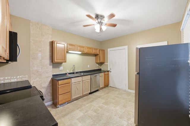 711 Creston Avenue, Des Moines, IA 50315