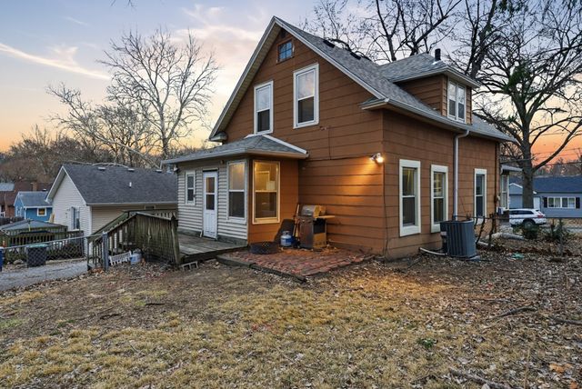 711 Creston Avenue, Des Moines, IA 50315