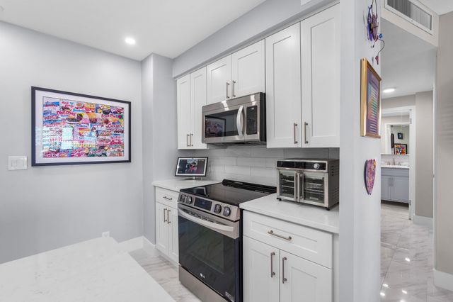 3333 NE 34th Street 806, Fort Lauderdale, FL 33308