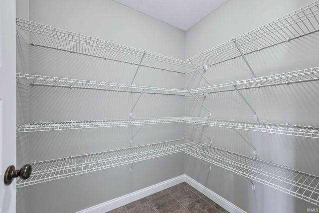 10253 Chesterhills Court, New Haven, IN 46774