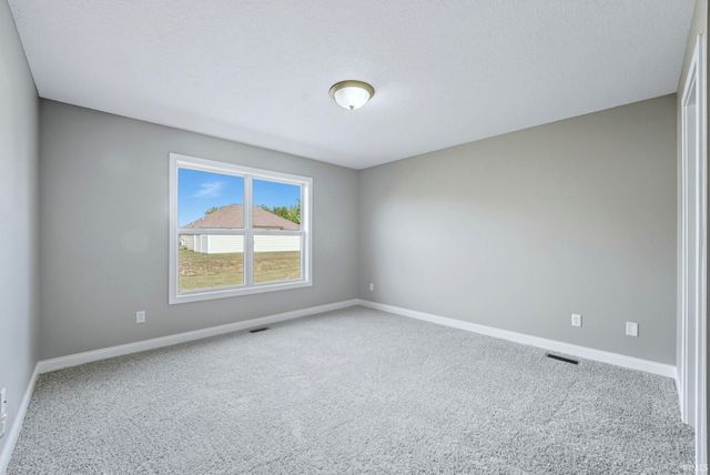 10253 Chesterhills Court, New Haven, IN 46774