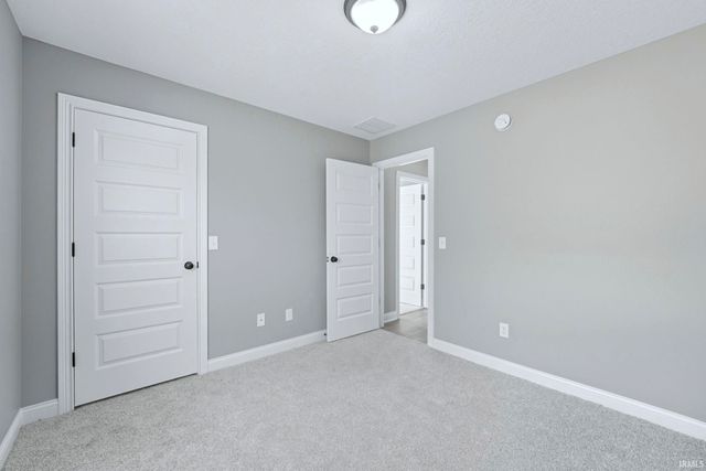 10253 Chesterhills Court, New Haven, IN 46774