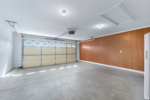 10253 Chesterhills Court, New Haven, IN 46774