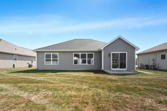 10253 Chesterhills Court, New Haven, IN 46774