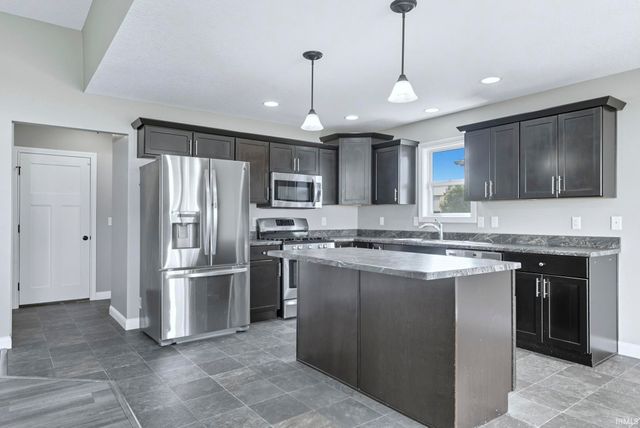 10253 Chesterhills Court, New Haven, IN 46774