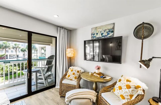 6102 Seawall Boulevard 189, Galveston, TX 77551