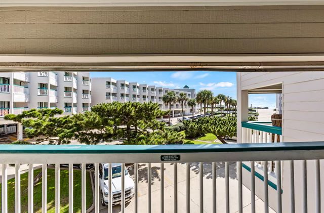 6102 Seawall Boulevard 189, Galveston, TX 77551