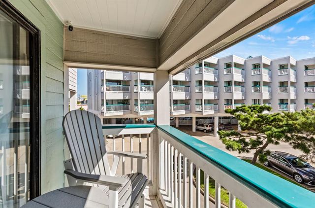 6102 Seawall Boulevard 189, Galveston, TX 77551