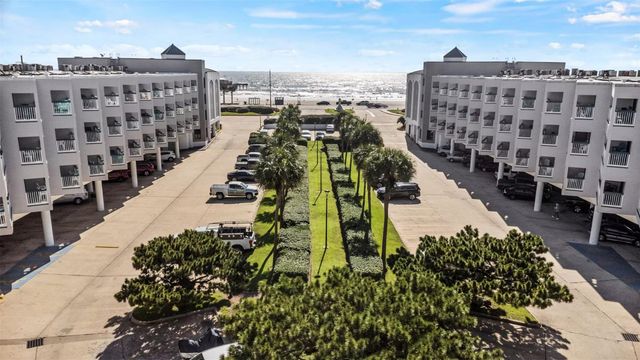 6102 Seawall Boulevard 189, Galveston, TX 77551