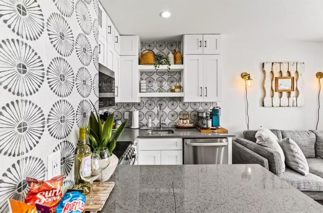 6102 Seawall Boulevard 189, Galveston, TX 77551