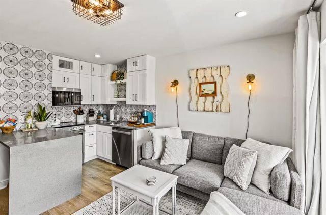 6102 Seawall Boulevard 189, Galveston, TX 77551