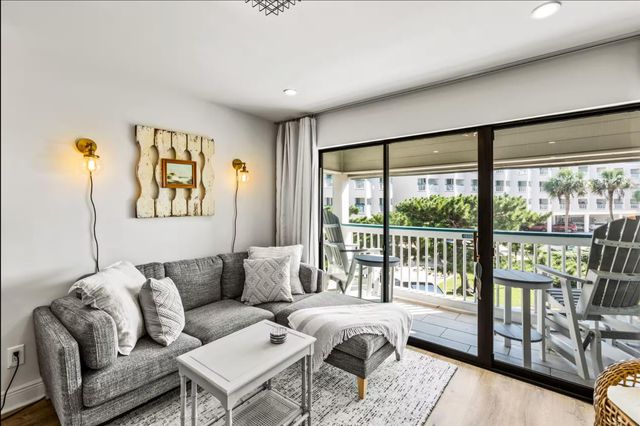 6102 Seawall Boulevard 189, Galveston, TX 77551