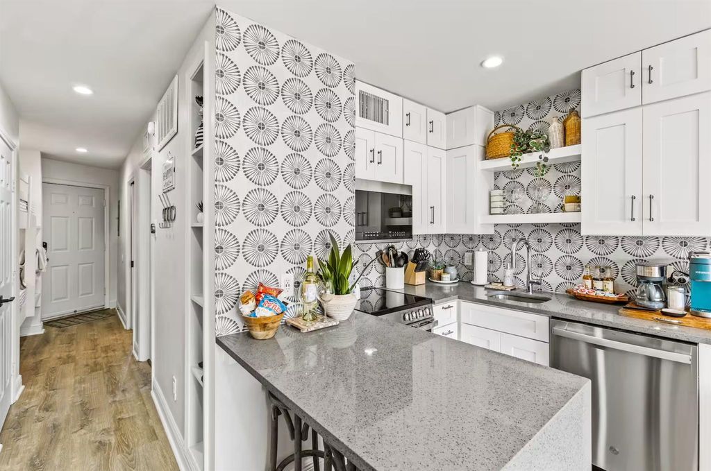 6102 Seawall Boulevard 189, Galveston, TX 77551