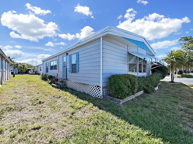 12501 ULMERTON ROAD 77, Largo, FL 33774