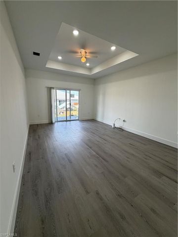 721 Ivan AVE S, Lehigh Acres, FL 33973