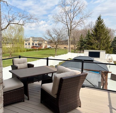 7381 S MADISON Street, Burr Ridge, IL 60527