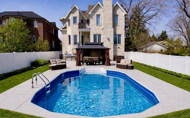 7381 S MADISON Street, Burr Ridge, IL 60527
