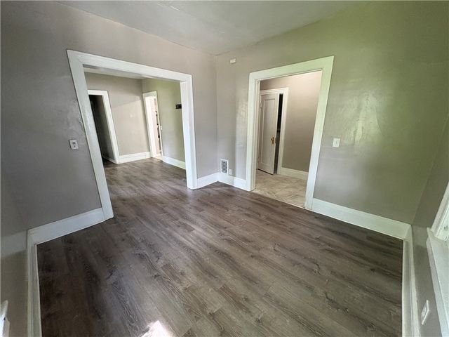 15 Home Place, Rochester, NY 14611