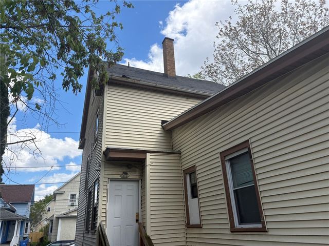 15 Home Place, Rochester, NY 14611