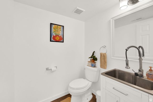 10238 S SNOW IRIS WAY, Sandy, UT 84092